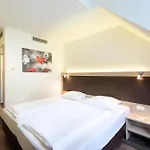 Achat Hotel 4*